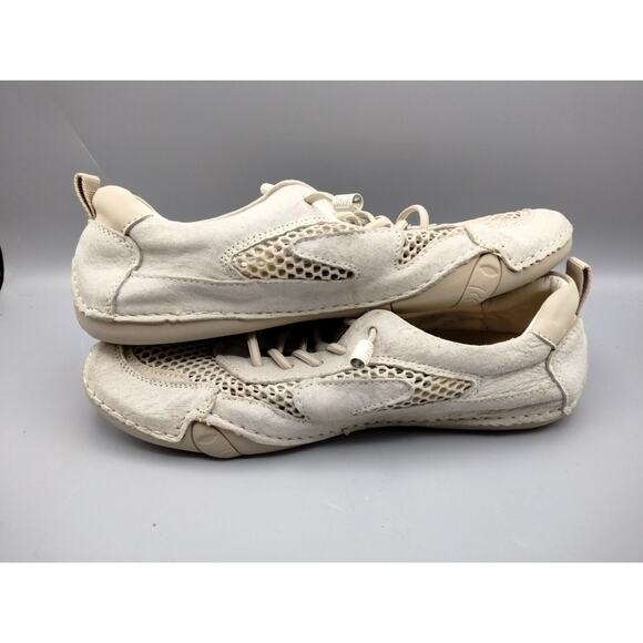 Dbeck Women’s Shoes Size 7.5-8 Beige Suede Sneakers Walking Shoes See Pictures - Picture 3 of 8